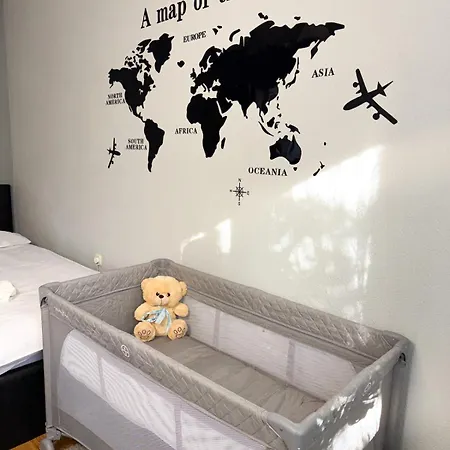 Апартаменты Spacious Near Diamond Mall, Free Parking *